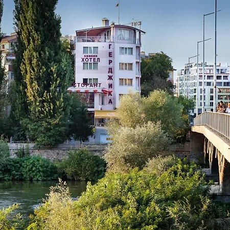 Family Gerdjika Hotel