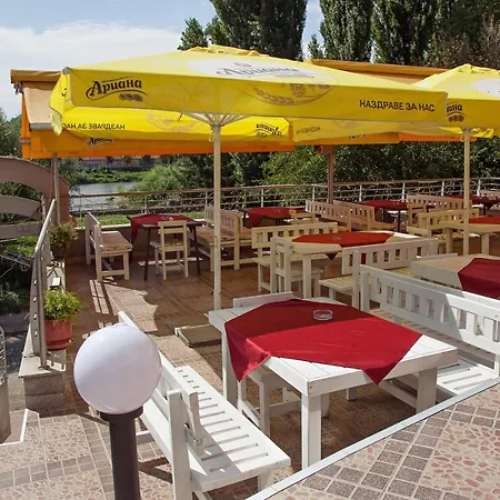 Family Gerdjika Hotel 3*