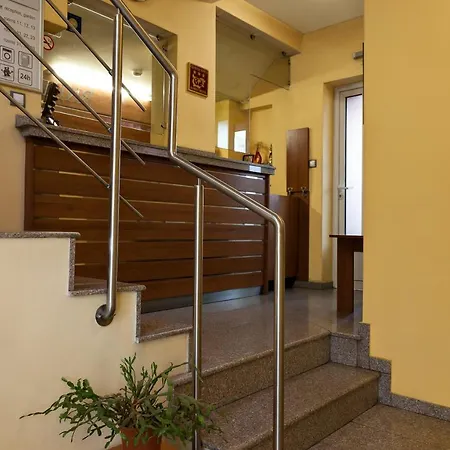 Family Gerdjika Hotel 3*